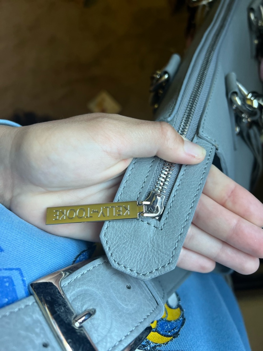 Kelly Tooke Soho Leather Purse in Patent Grey with multicolor chain strap - Picture 5 of 16